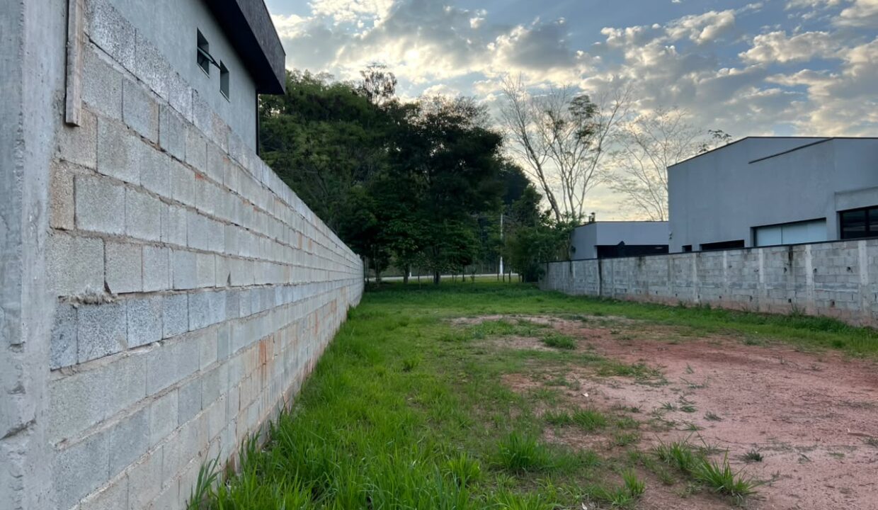 Lote_Guararema_Águas_do_Paraíba (3)