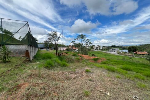 Lote_Lago_Dourado_Jacareí (1)