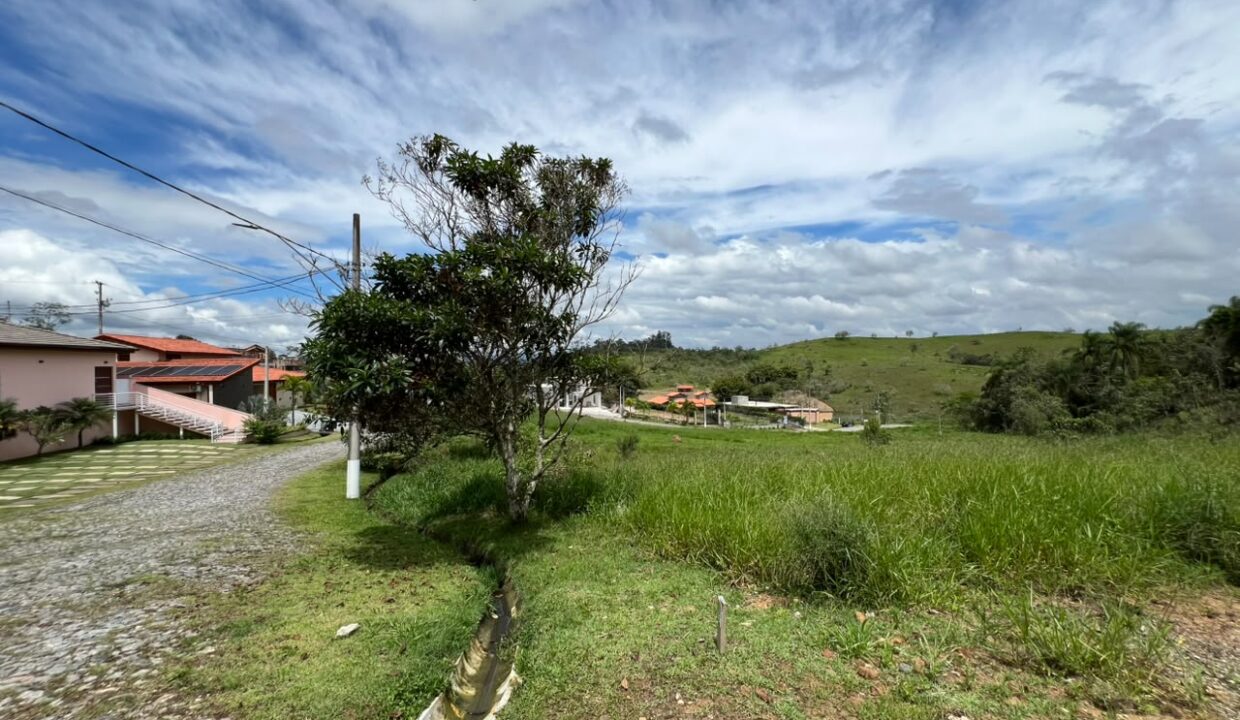 Lote_Lago_Dourado_Jacareí (11)